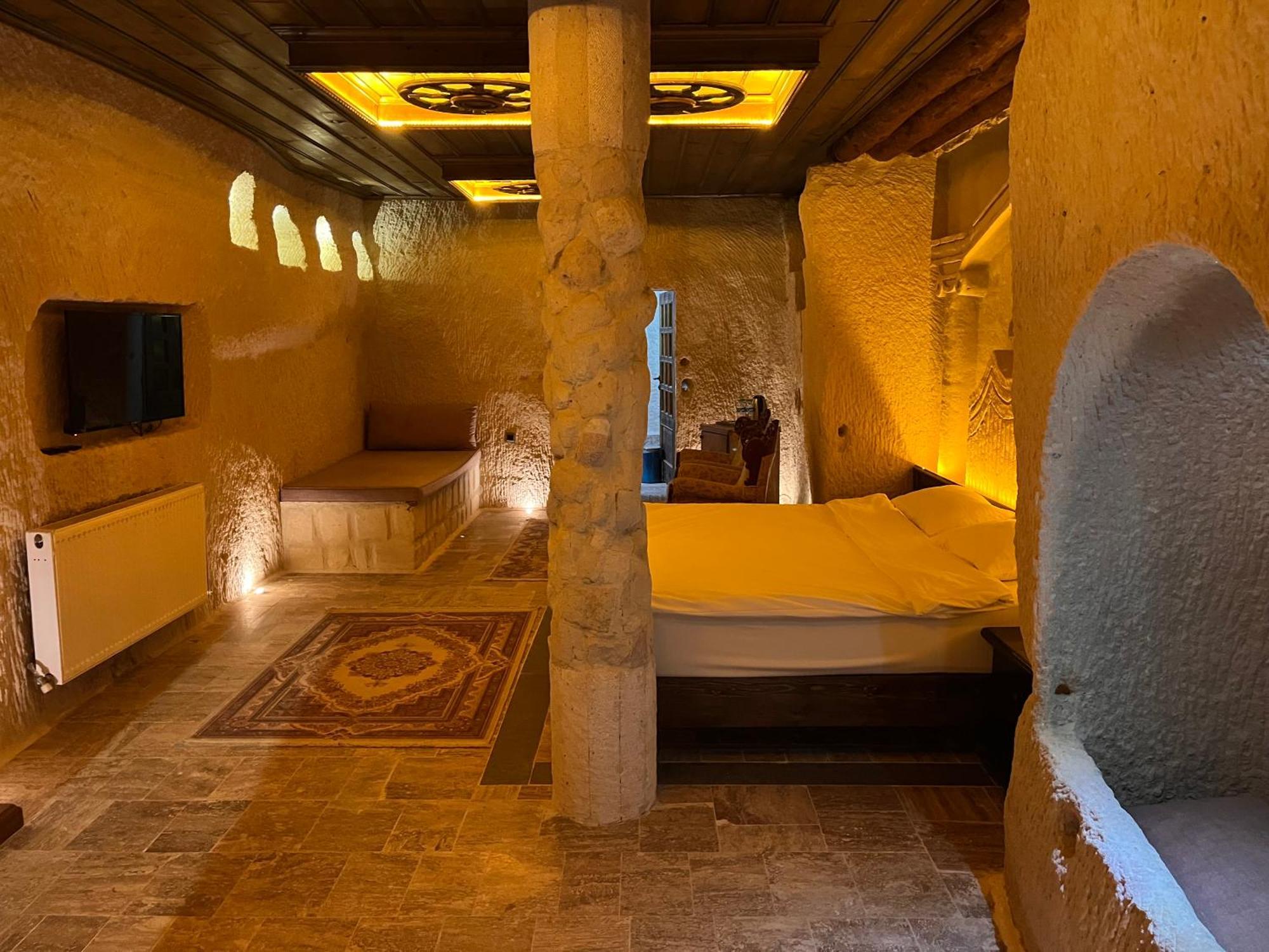 Dionysos Cave Cappadocia Hotel Ürgüp Zewnętrze zdjęcie